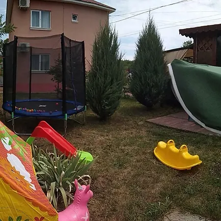 Vila Roxy Costinesti Schitu