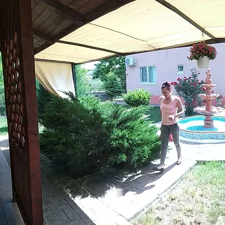 Vila Roxy Costinesti 3*